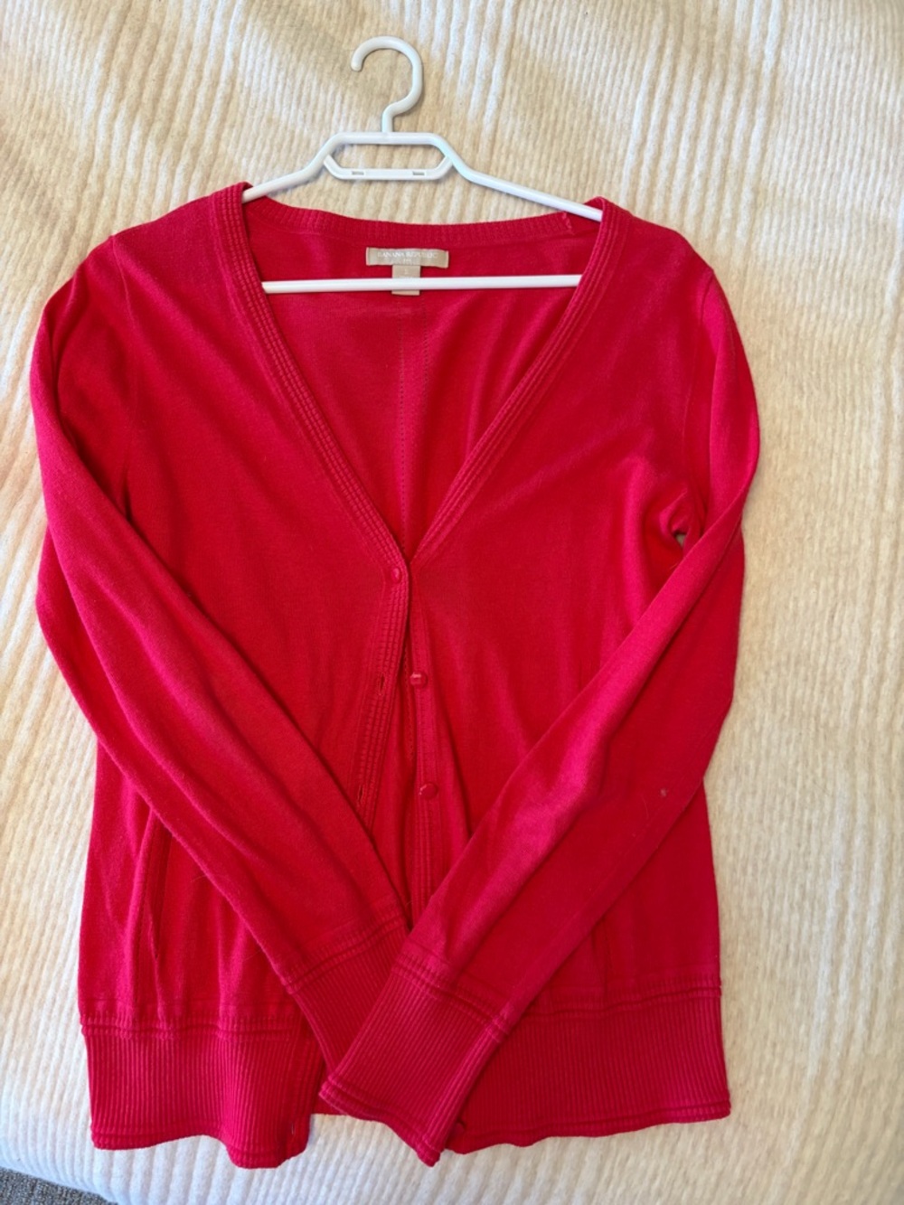 Banana Republic Bright pink V-Neck Button Cardigan